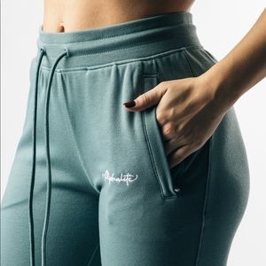 Alphalete Essential Joggers